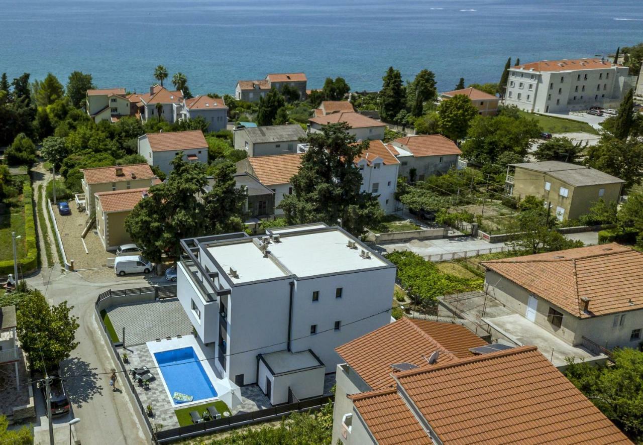 Villa Ema Kastela With Private Heated Pool Buitenkant foto